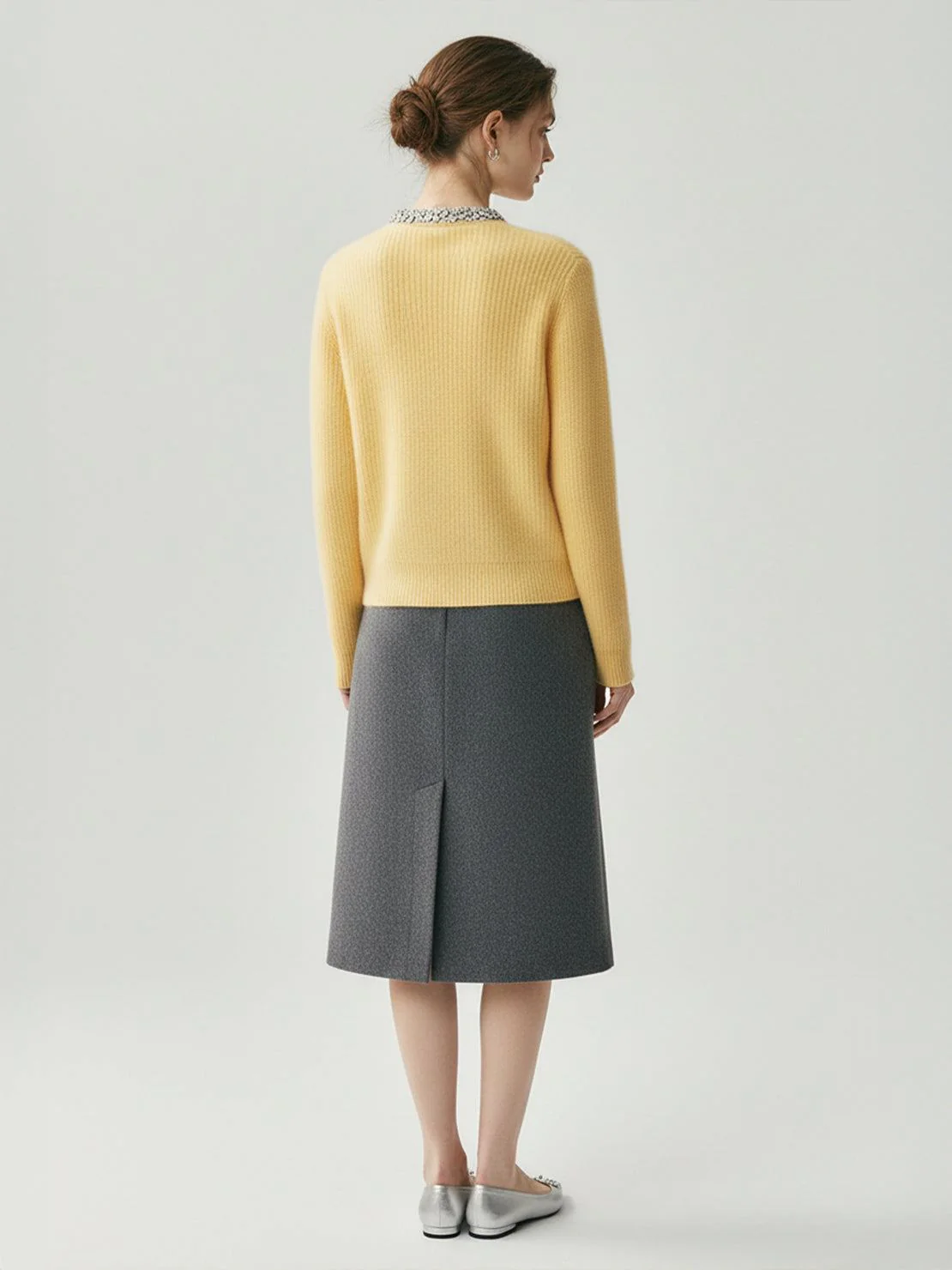 100% Alashan Cashmere Diamond-Collar Cardigan - Image 15