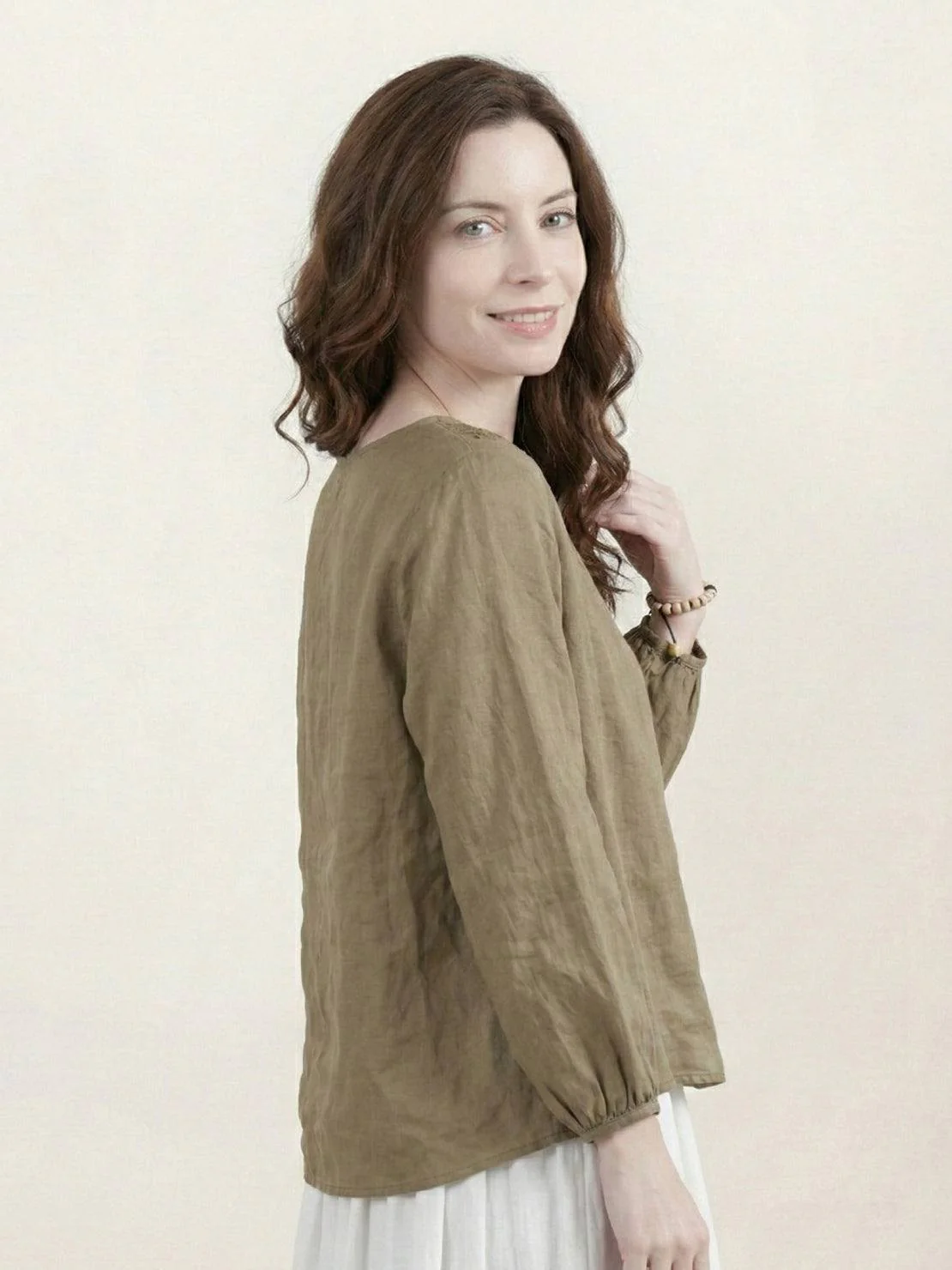 100% Cotton-Linen Embroidered Blouse - Image 18