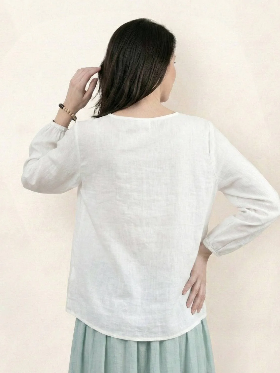 100% Cotton-Linen Embroidered Blouse - Image 24