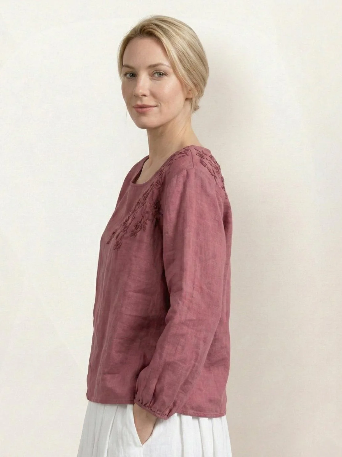 100% Cotton-Linen Embroidered Blouse - Image 8