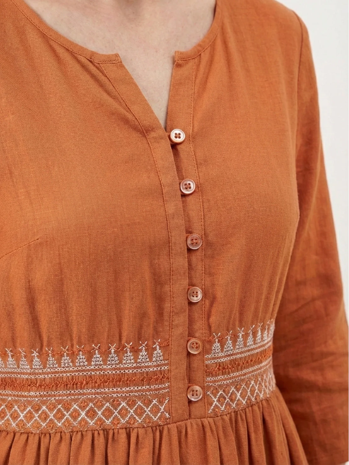 100% Cotton Linen Embroidered Midi Dress - Image 5