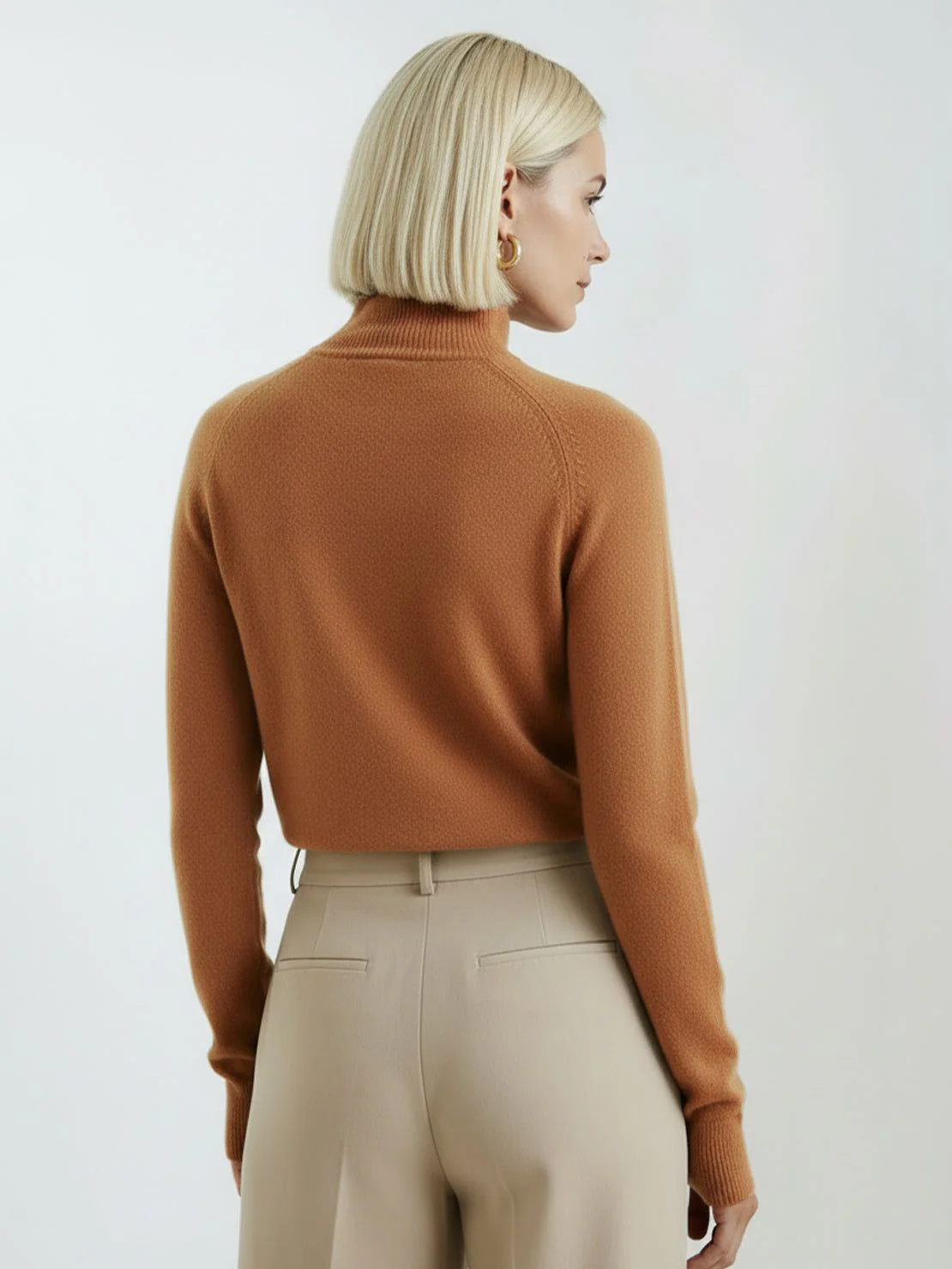 100% Italian Cashmere Sweater - Image 9