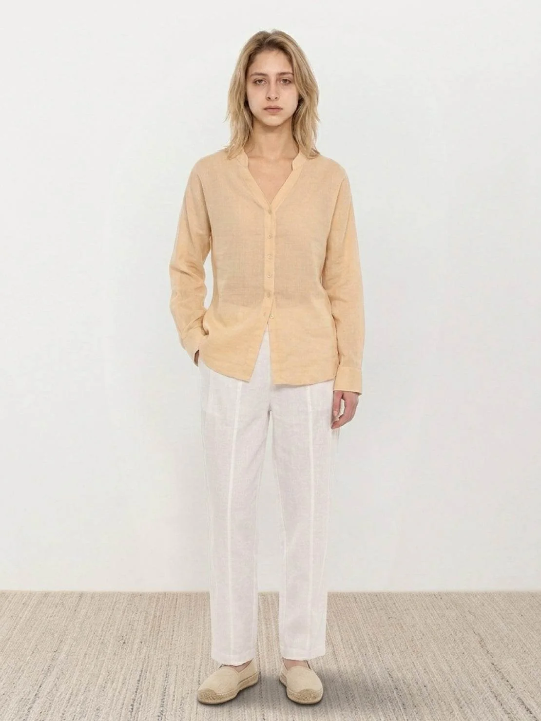 100% Linen V-Neck Shirt - Image 5