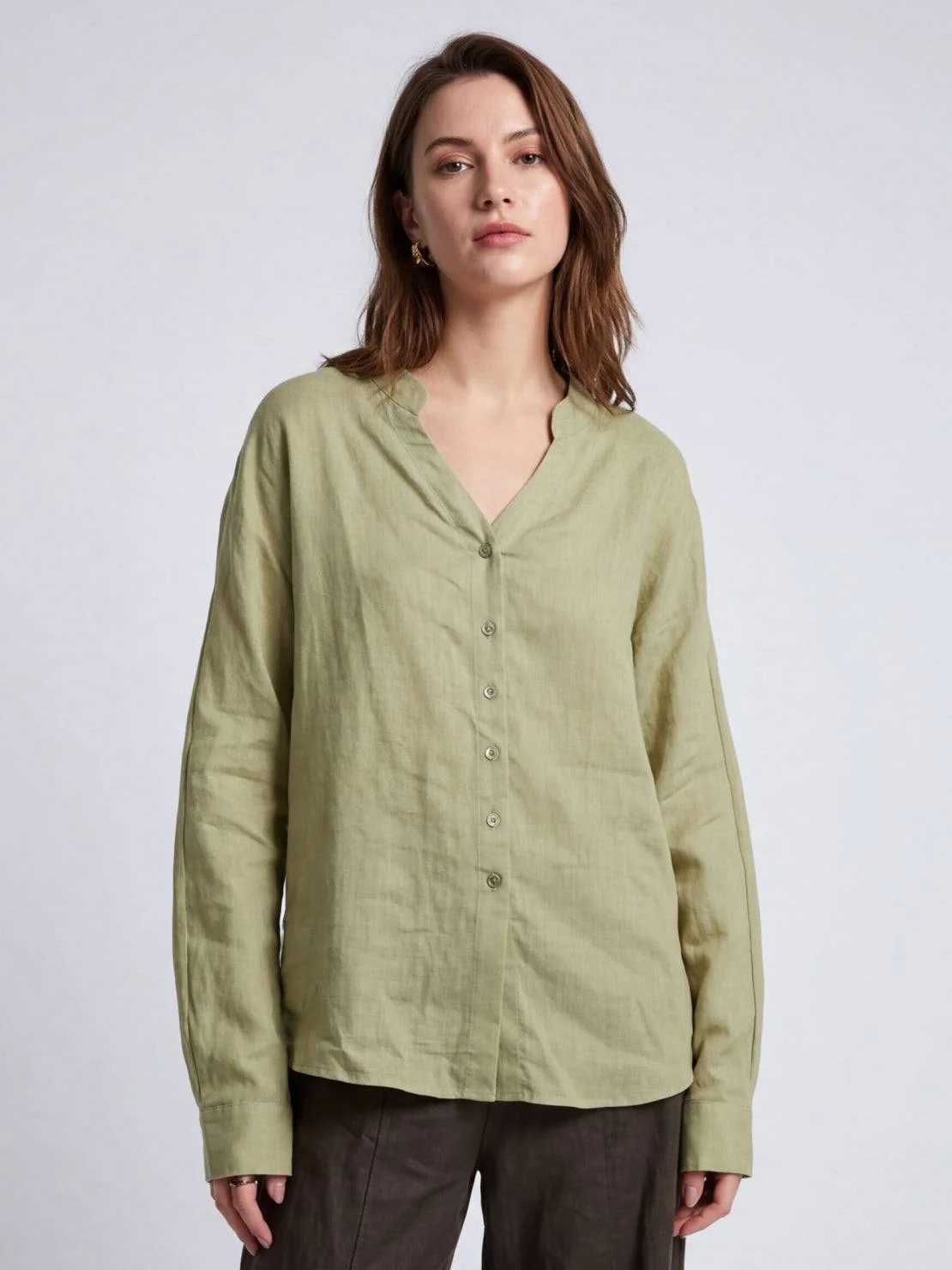 100% Linen V-Neck Shirt - Image 7