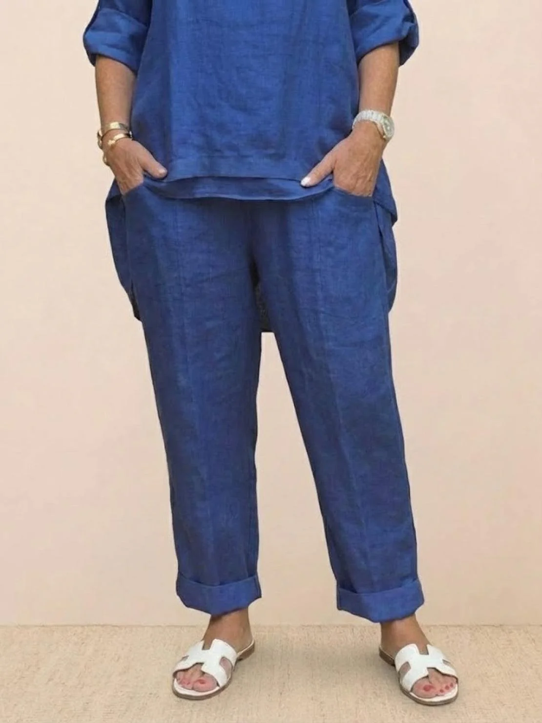 Asymmetrical Two-Piece Trouser Set - Image 15