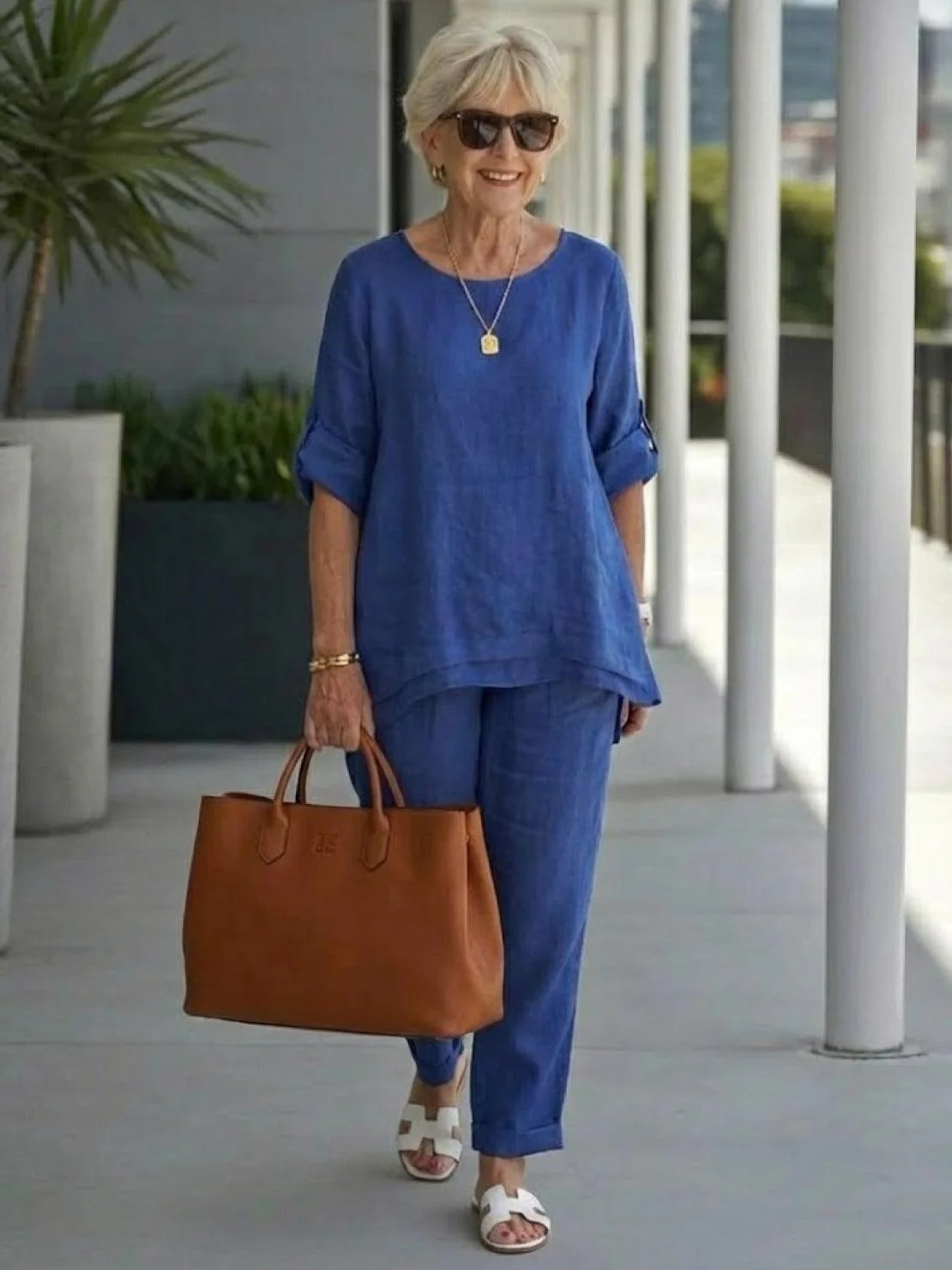 Asymmetrical Two-Piece Trouser Set - Image 16