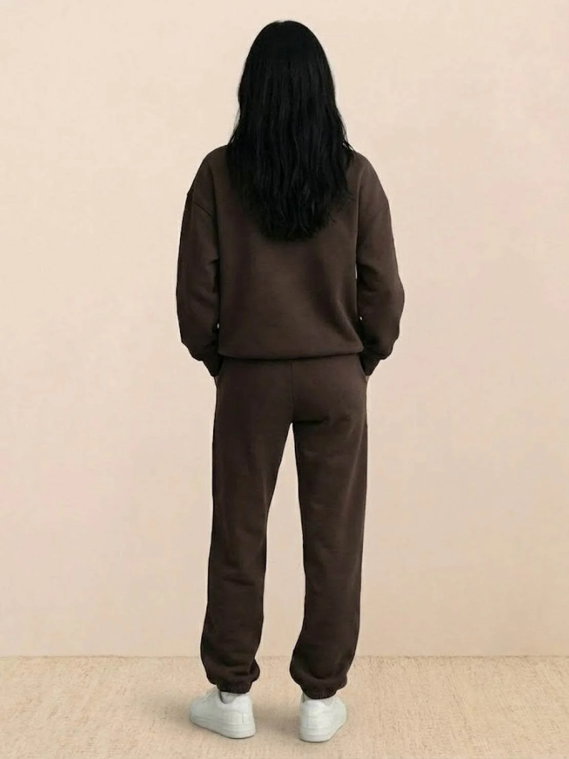 Athleisure at its Finest: Cotton-Blended Two-Piece Tracksuit - Image 16