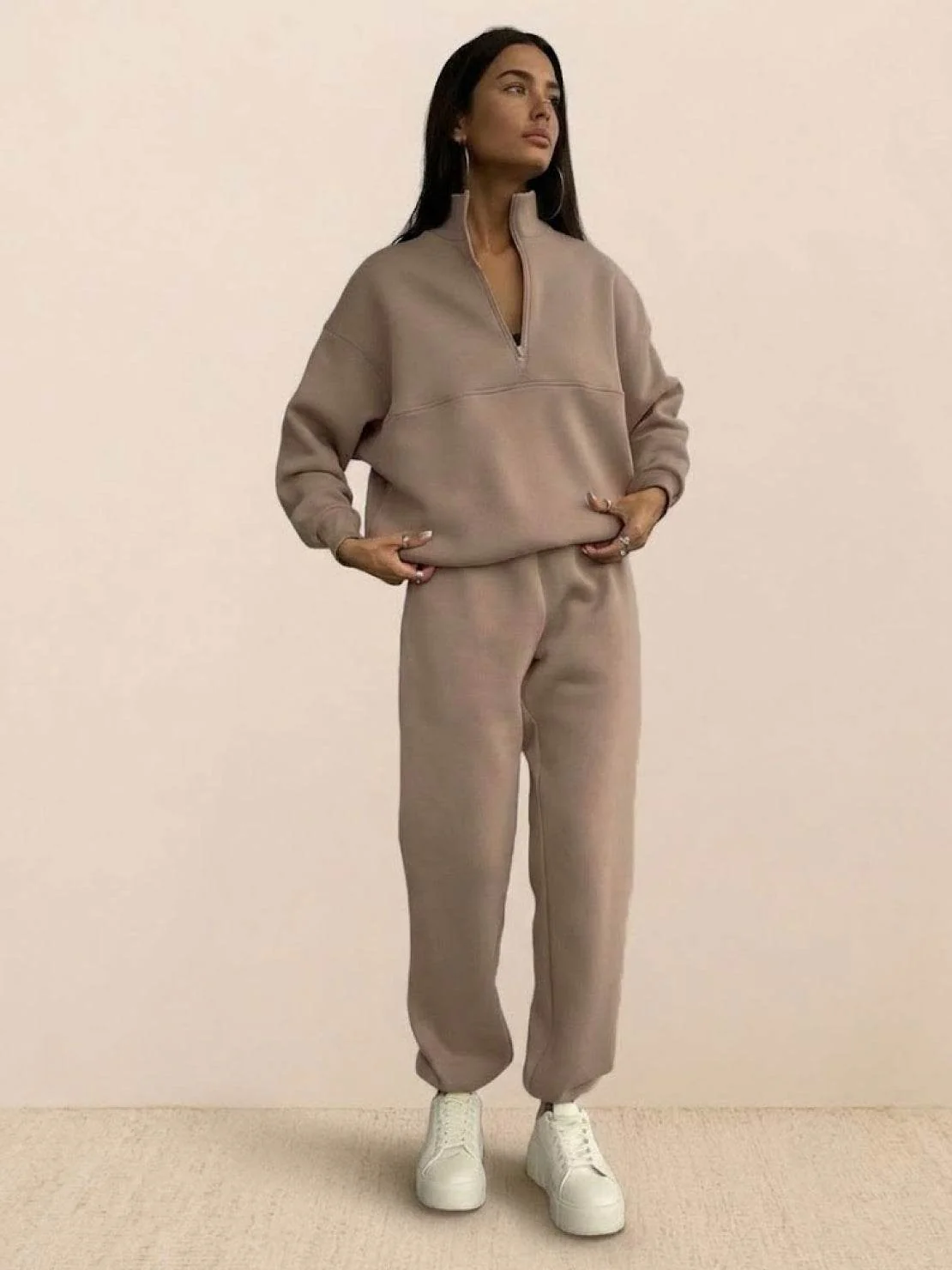 Athleisure at its Finest: Cotton-Blended Two-Piece Tracksuit - Image 31