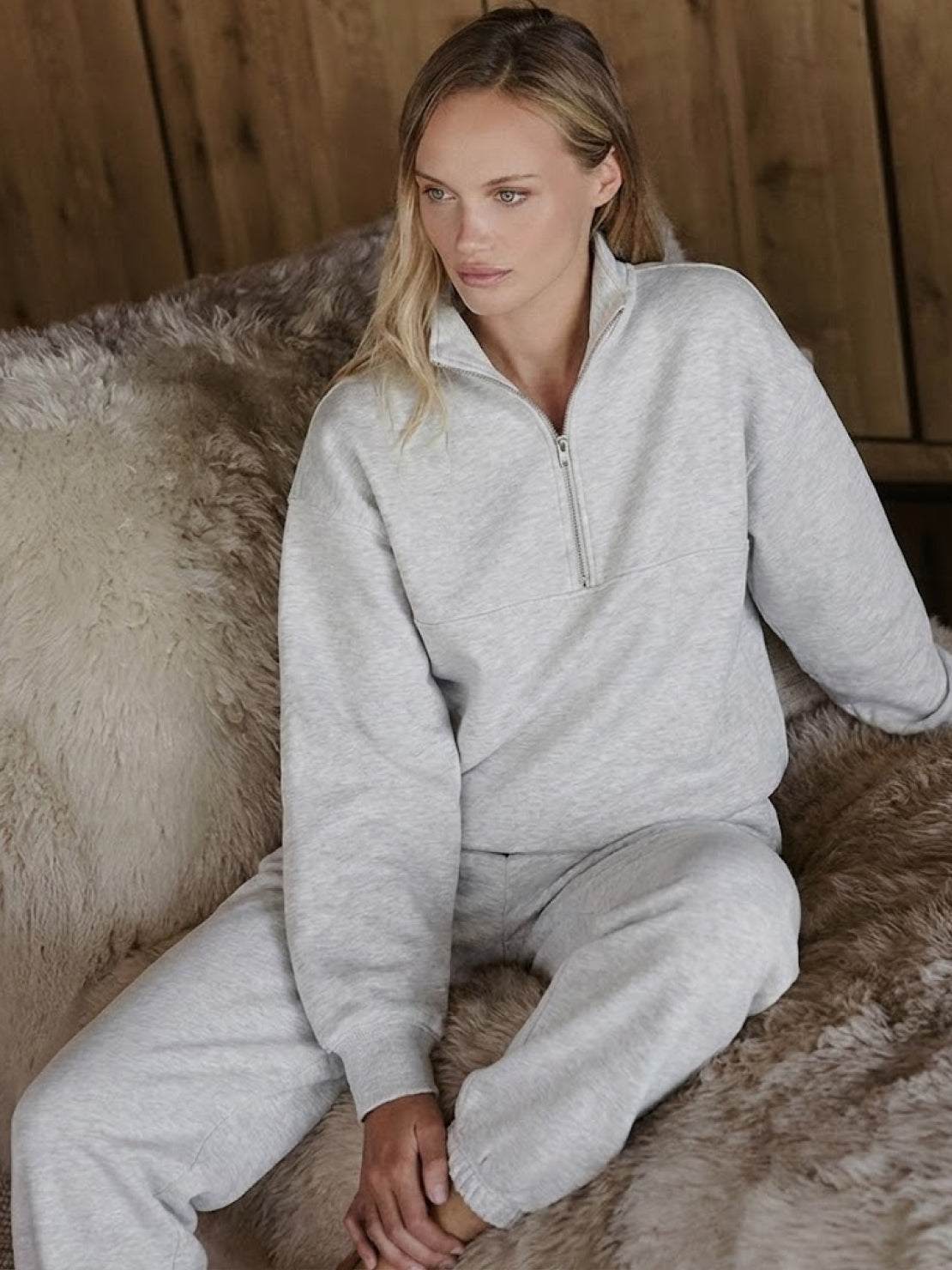 Athleisure at its Finest: Cotton-Blended Two-Piece Tracksuit - Image 50
