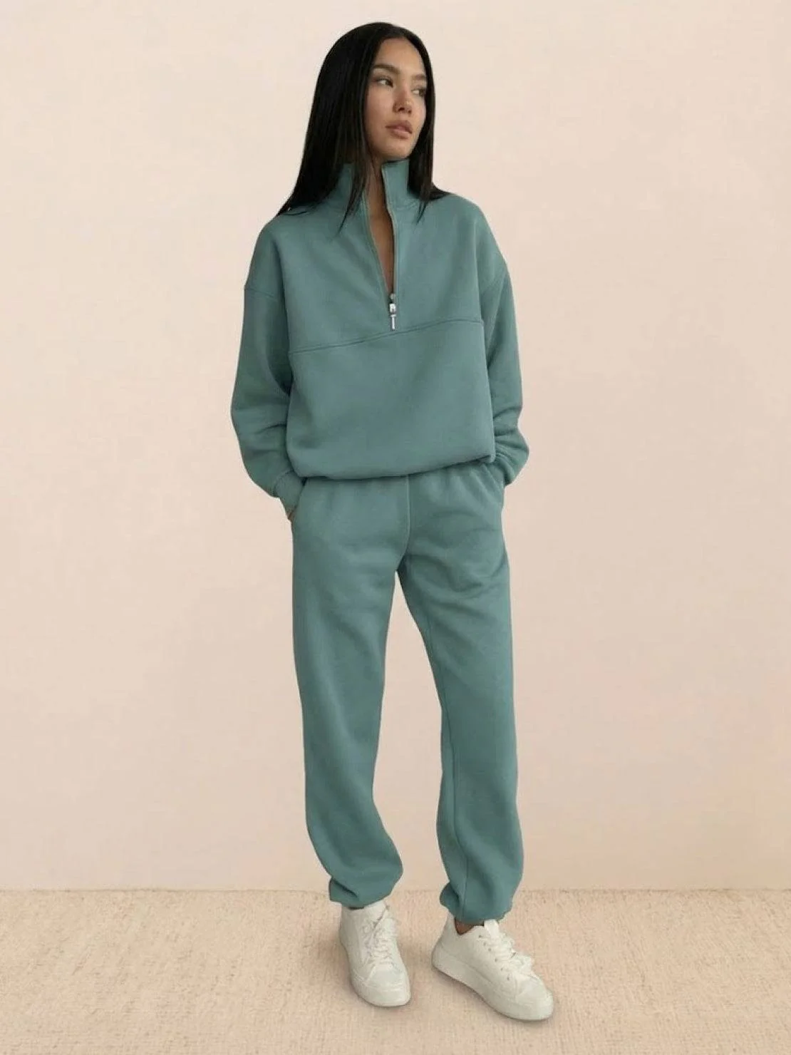 Athleisure at its Finest: Cotton-Blended Two-Piece Tracksuit - Image 7