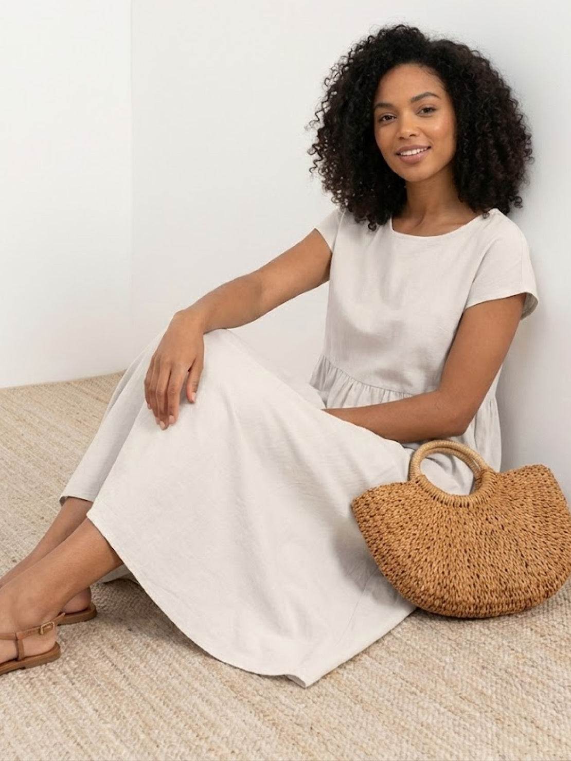 Capped-sleeve, Voluminous Pleated Midi Dress - Image 47