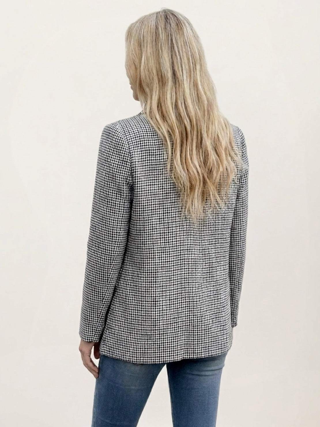 Classic Houndstooth Commuter Blazer - Image 3