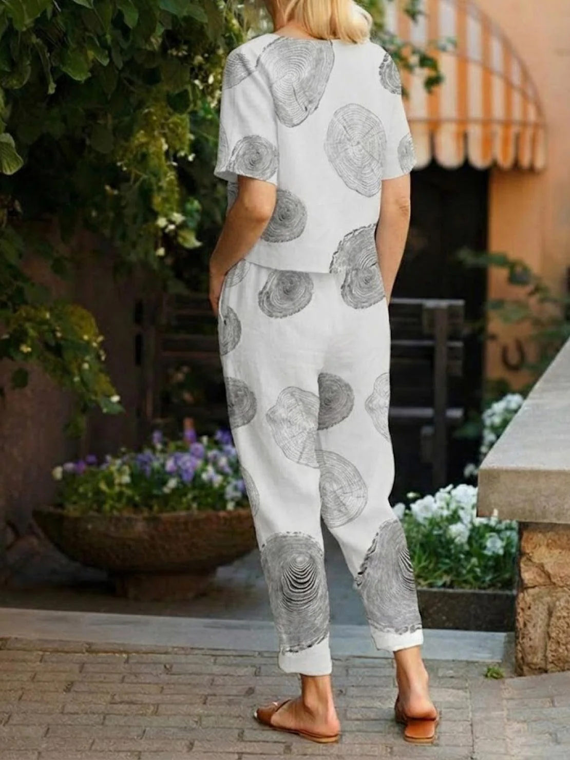 Cotton-Linen Blend Monochrome Two-Piece Set - Image 52