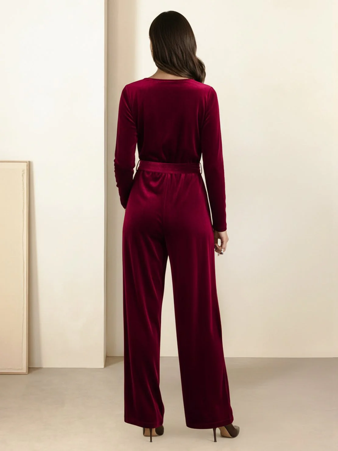 Deep V-Neck Velvet Suit - Image 10