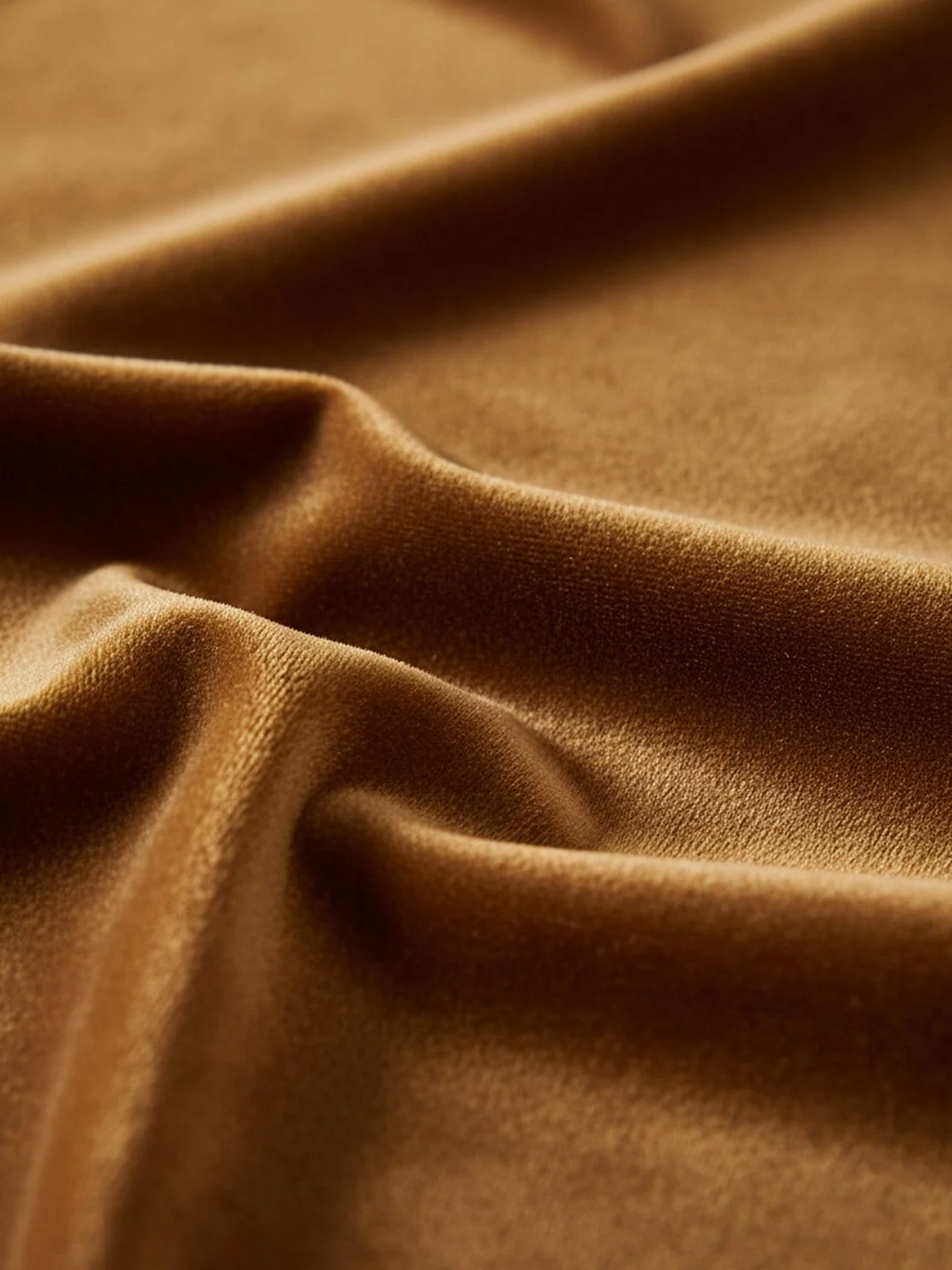 Deep V-Neck Velvet Suit - Image 5