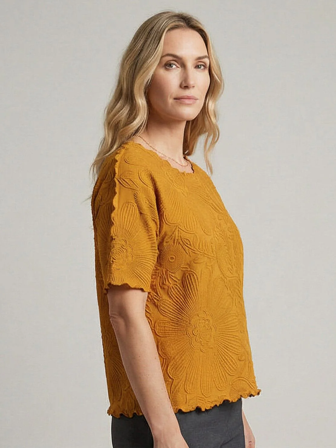 Floral Jacquard Pleated Top - Image 21