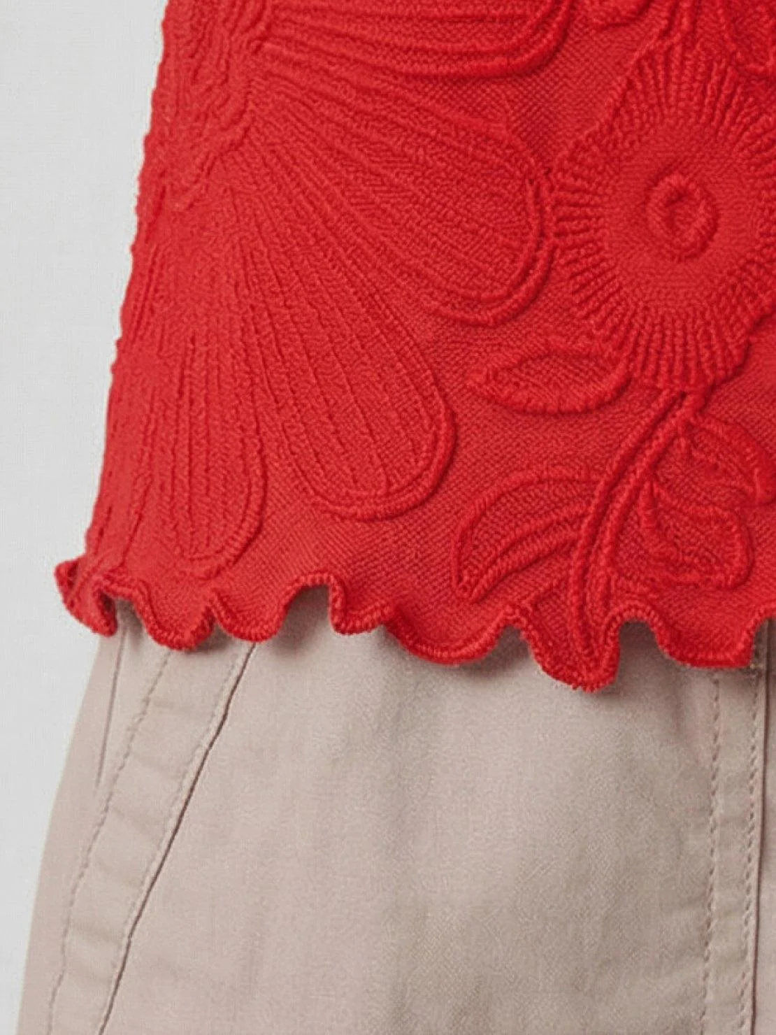 Floral Jacquard Pleated Top - Image 29