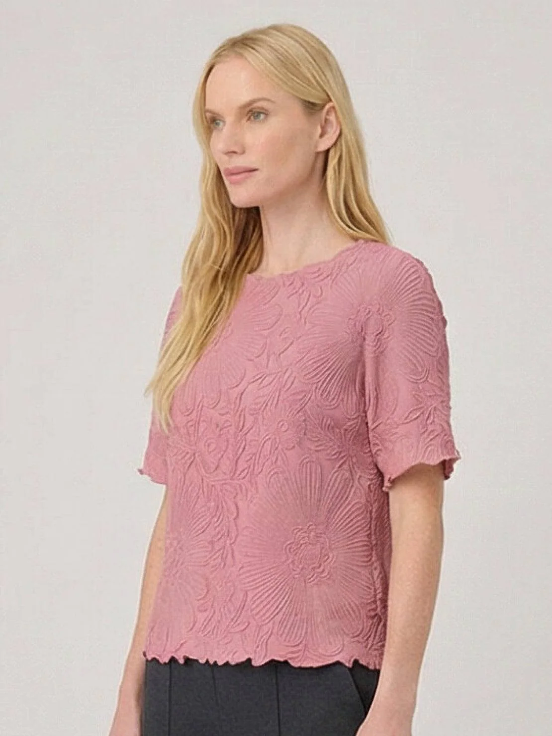 Floral Jacquard Pleated Top - Image 3