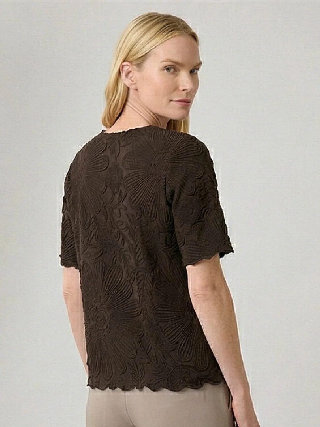 Floral Jacquard Pleated Top - Image 34