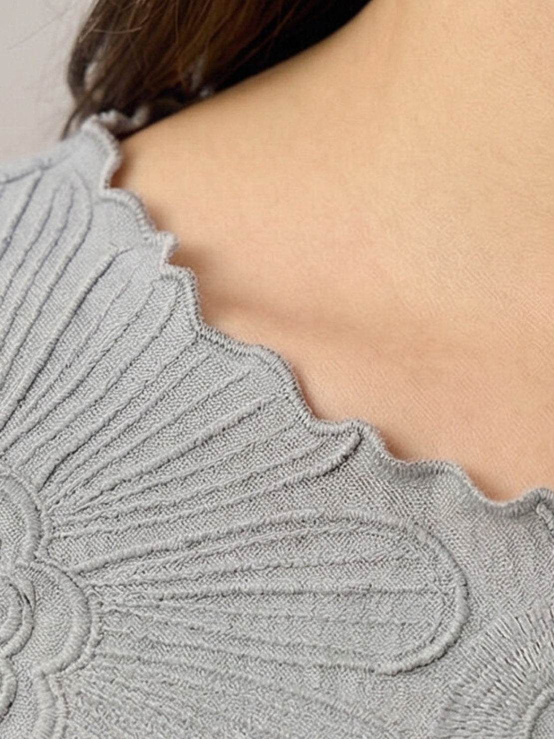 Floral Jacquard Pleated Top - Image 41