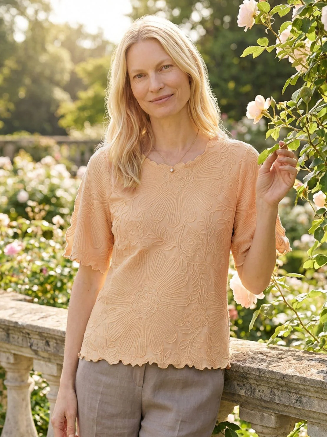 Floral Jacquard Pleated Top - Image 44