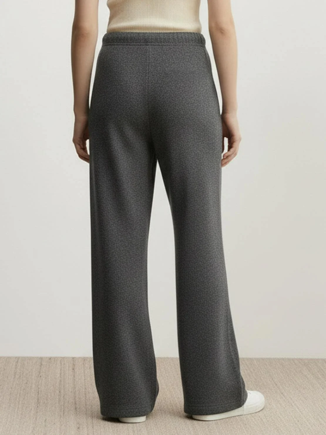 Lightweight Wool Wide Leg Pants - Image 15