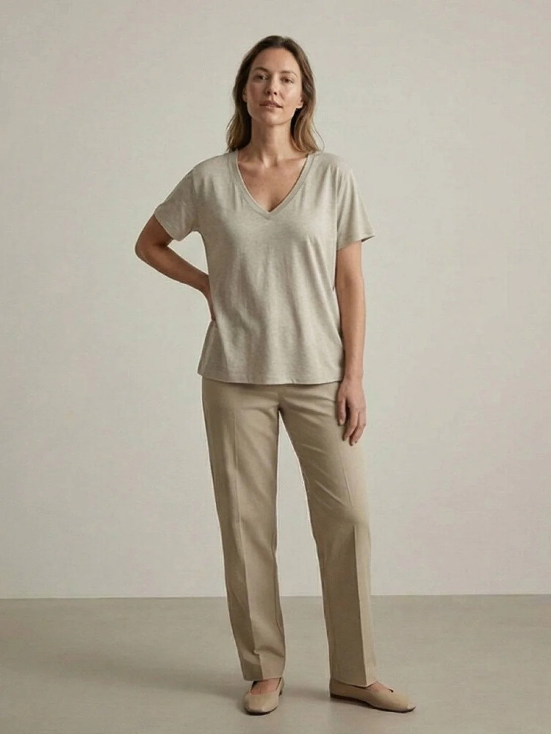 Linen-Bamboo V-Neck Tee - Image 24