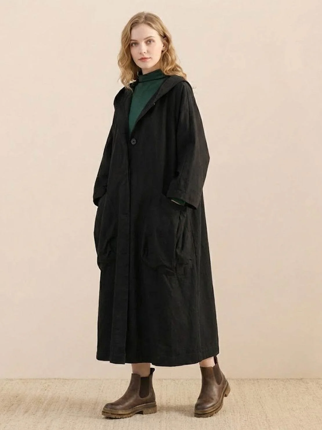 One Size Fits All Oversized Water Resistant Windbreaker Jacket - Image 15