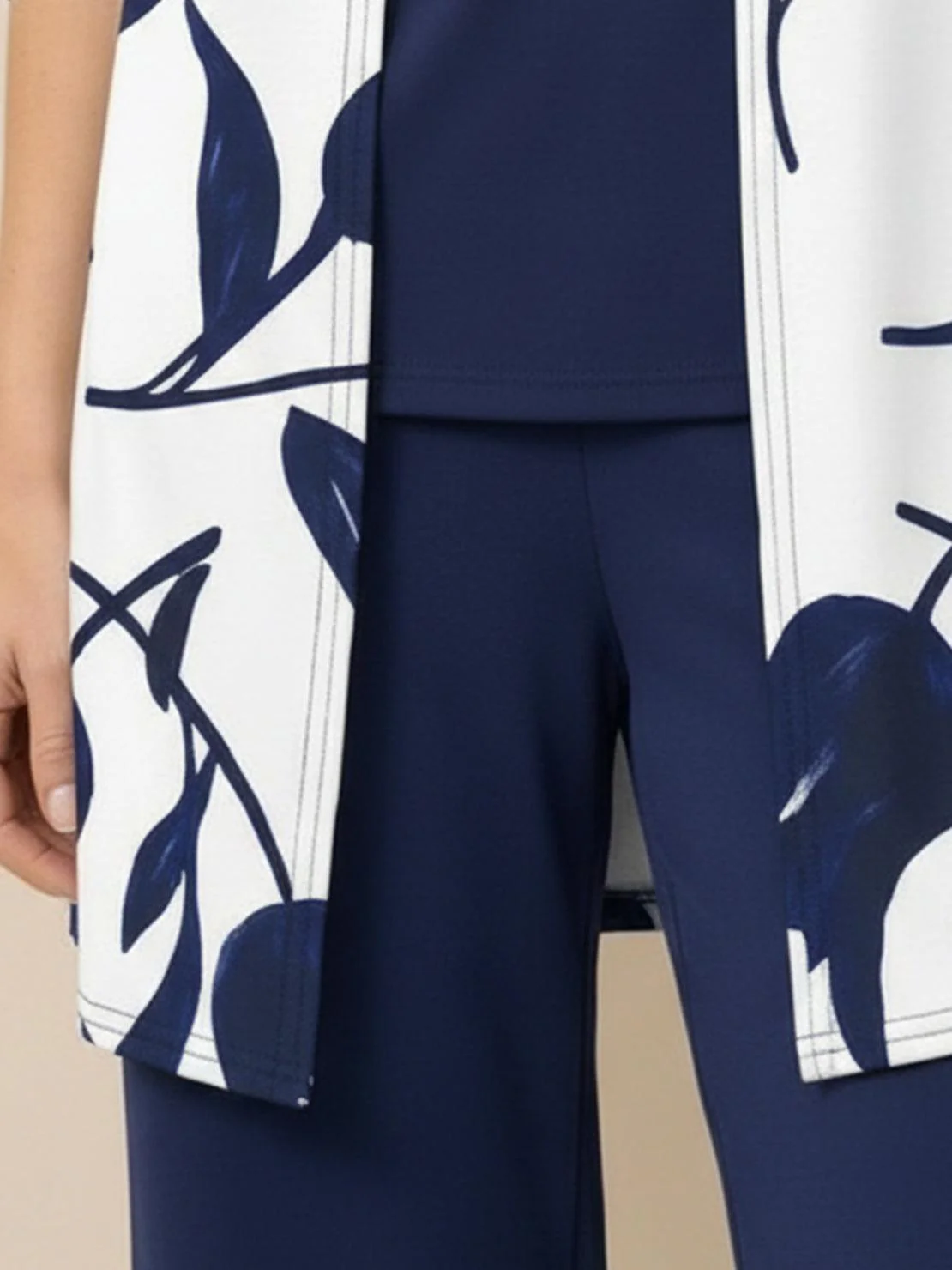 Open-Front Three-Piece Co-Ord - Image 48