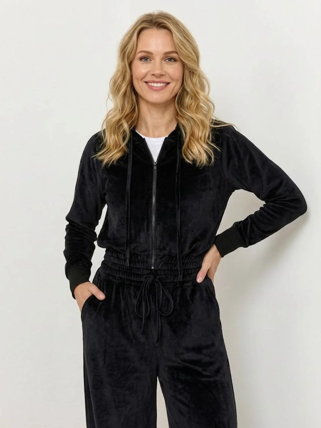 Pure Velour Tracksuit - Image 29