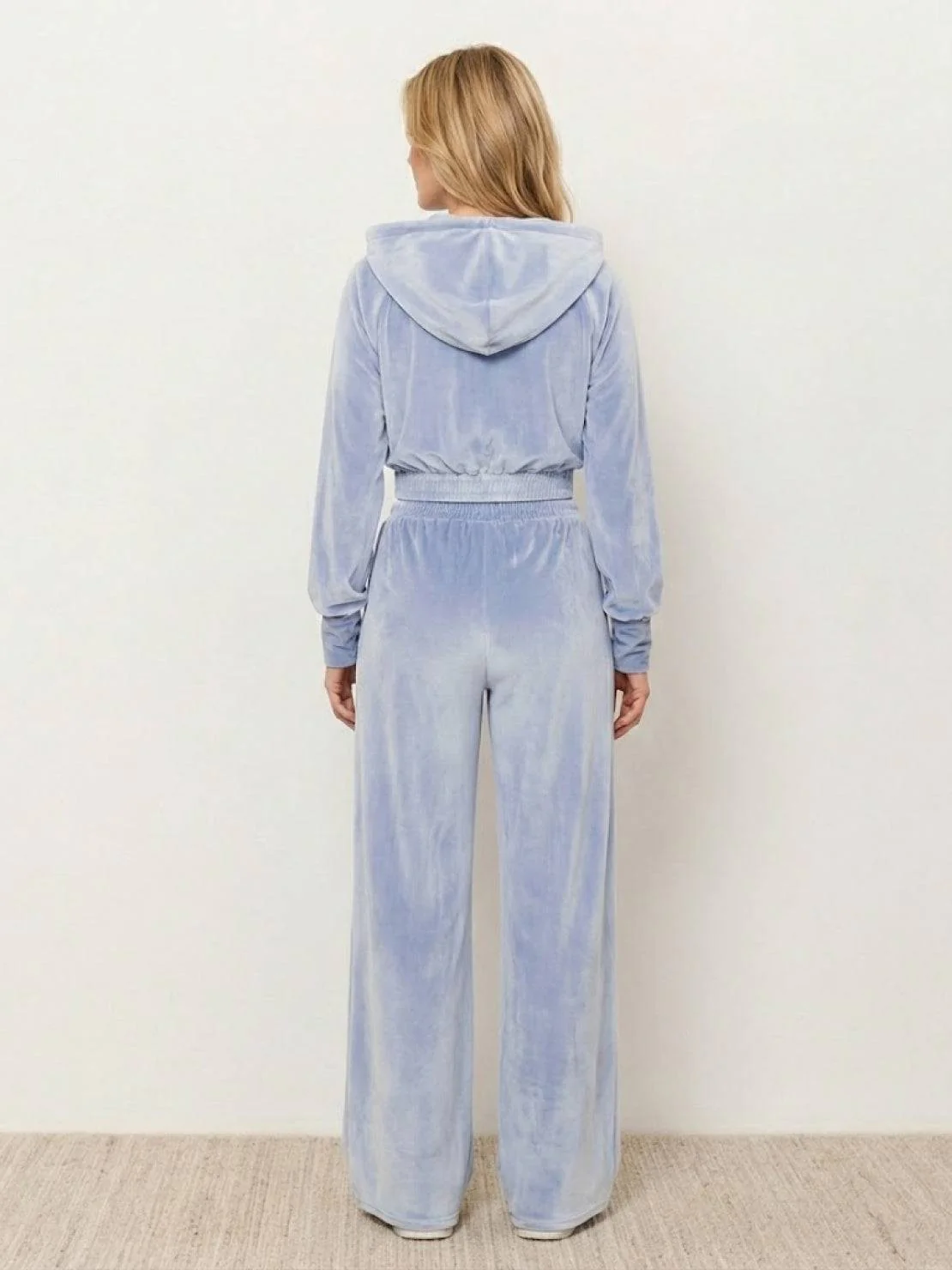 Pure Velour Tracksuit - Image 34