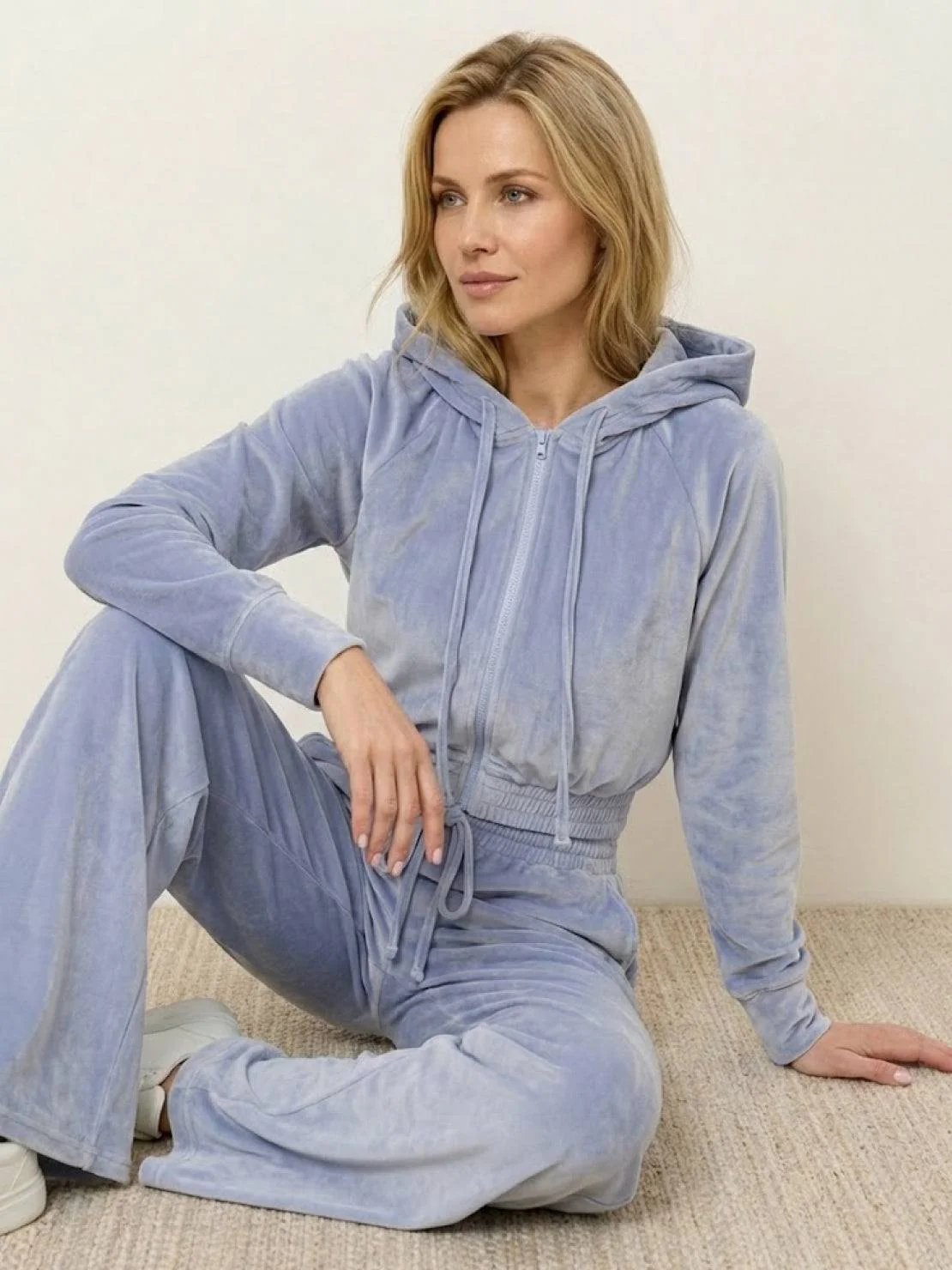 Pure Velour Tracksuit - Image 36