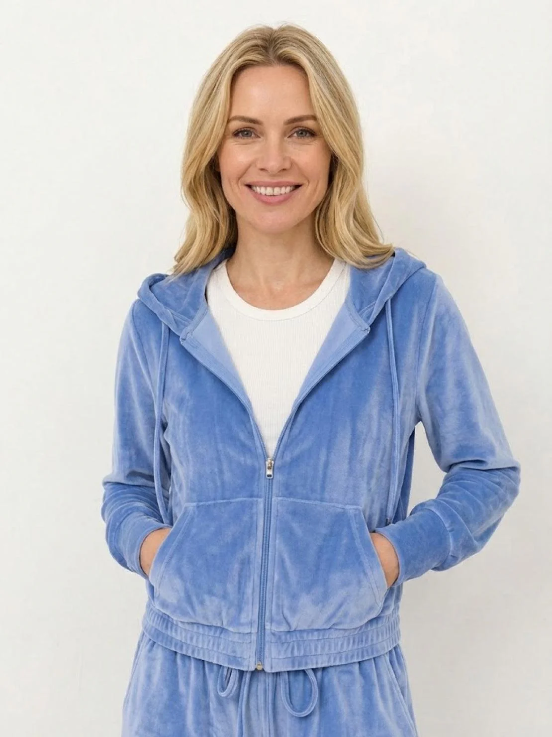 Pure Velour Tracksuit - Image 47