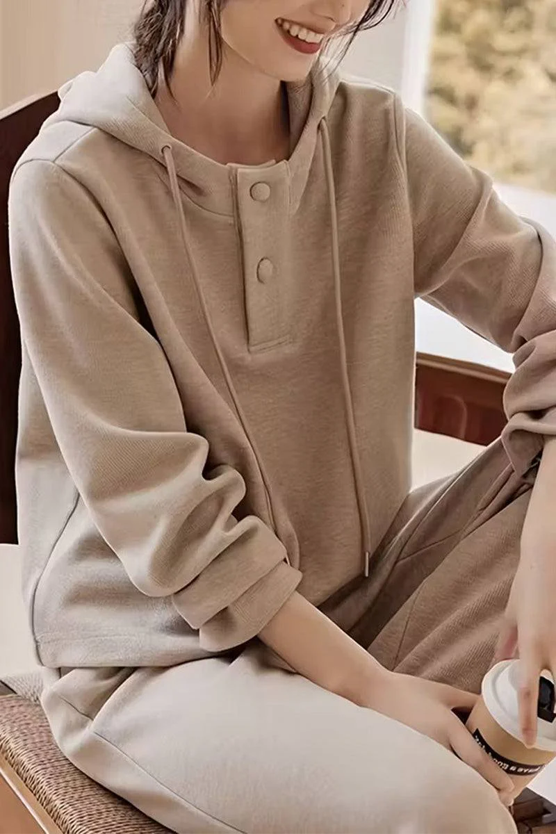 Quiet Comfort Everyday Two-Piece Set - Image 7