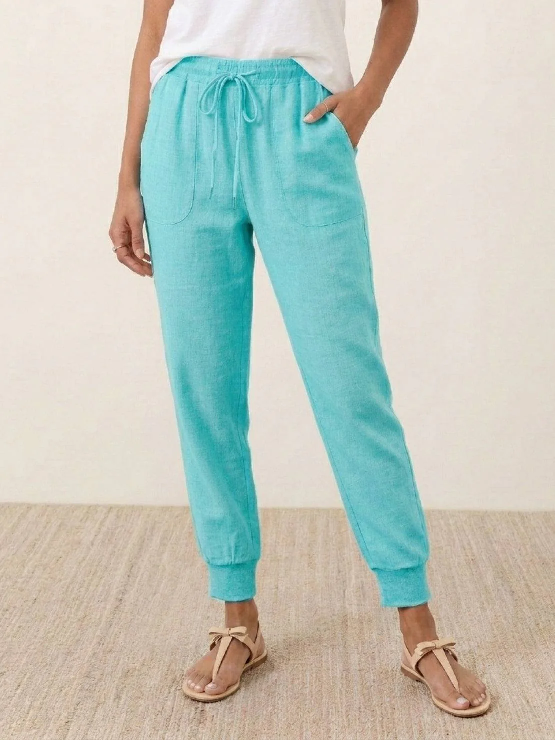 Relaxed Chic Elastic Ankles Pants - Image 11
