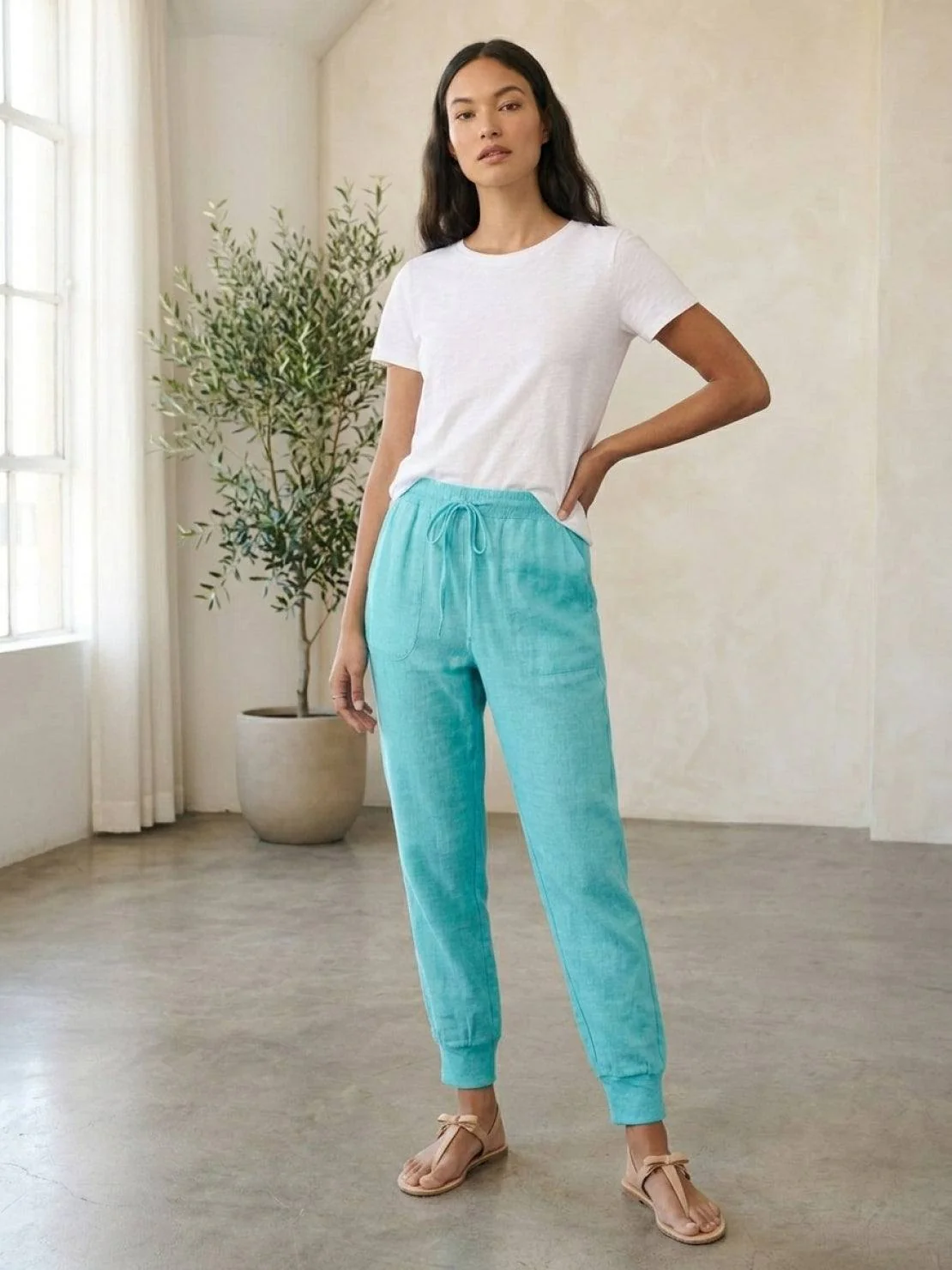 Relaxed Chic Elastic Ankles Pants - Image 12