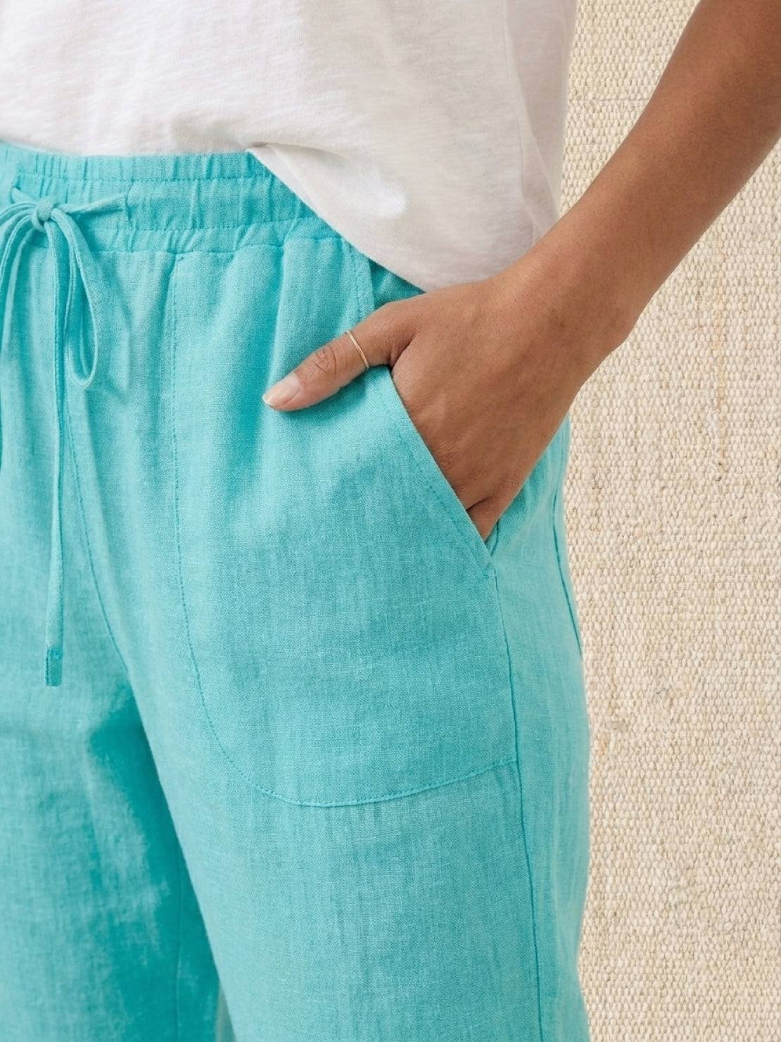 Relaxed Chic Elastic Ankles Pants - Image 15