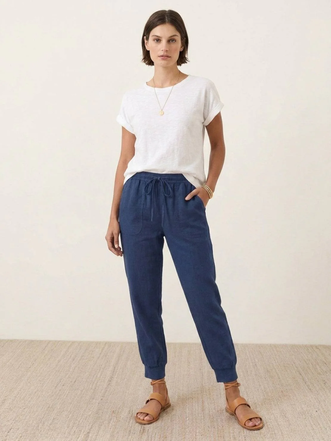 Relaxed Chic Elastic Ankles Pants - Image 19