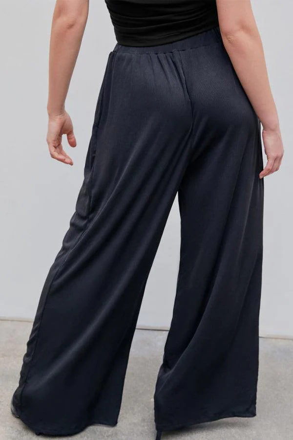 Stretchy Wide-Leg Pants - Image 3