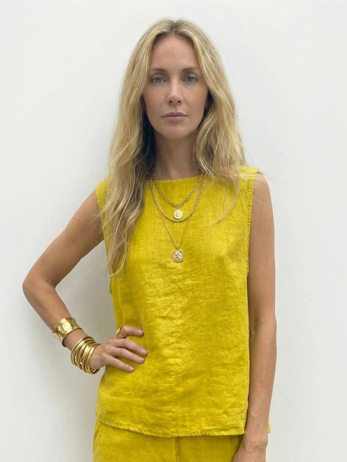 Textured Finish Sleeveless Two-Piece Set - Image 28