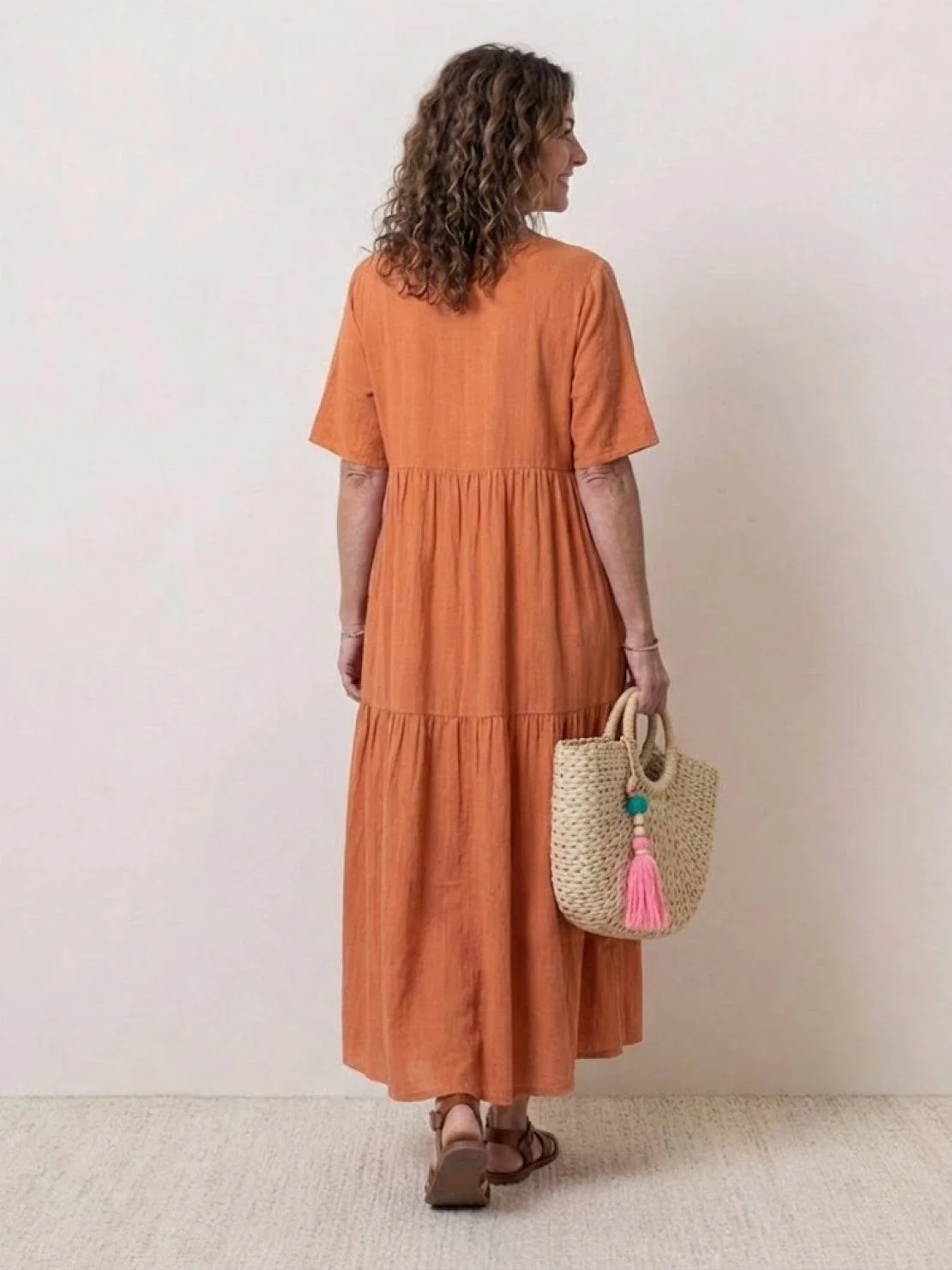 V-neck Two-Tiered Maxi Swing Dress - Image 4