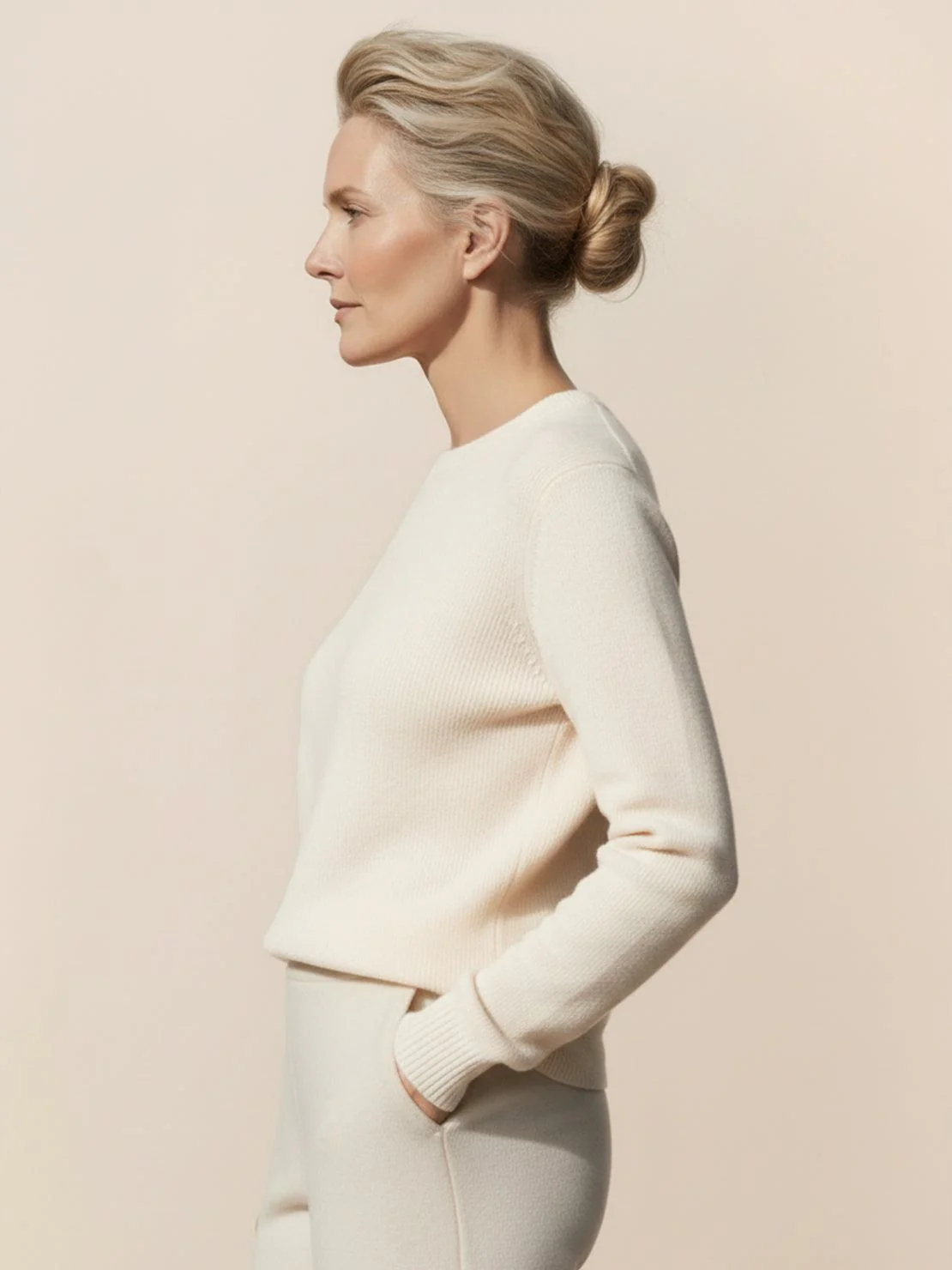Wool-Cashmere Round Neck Pullover - Image 26