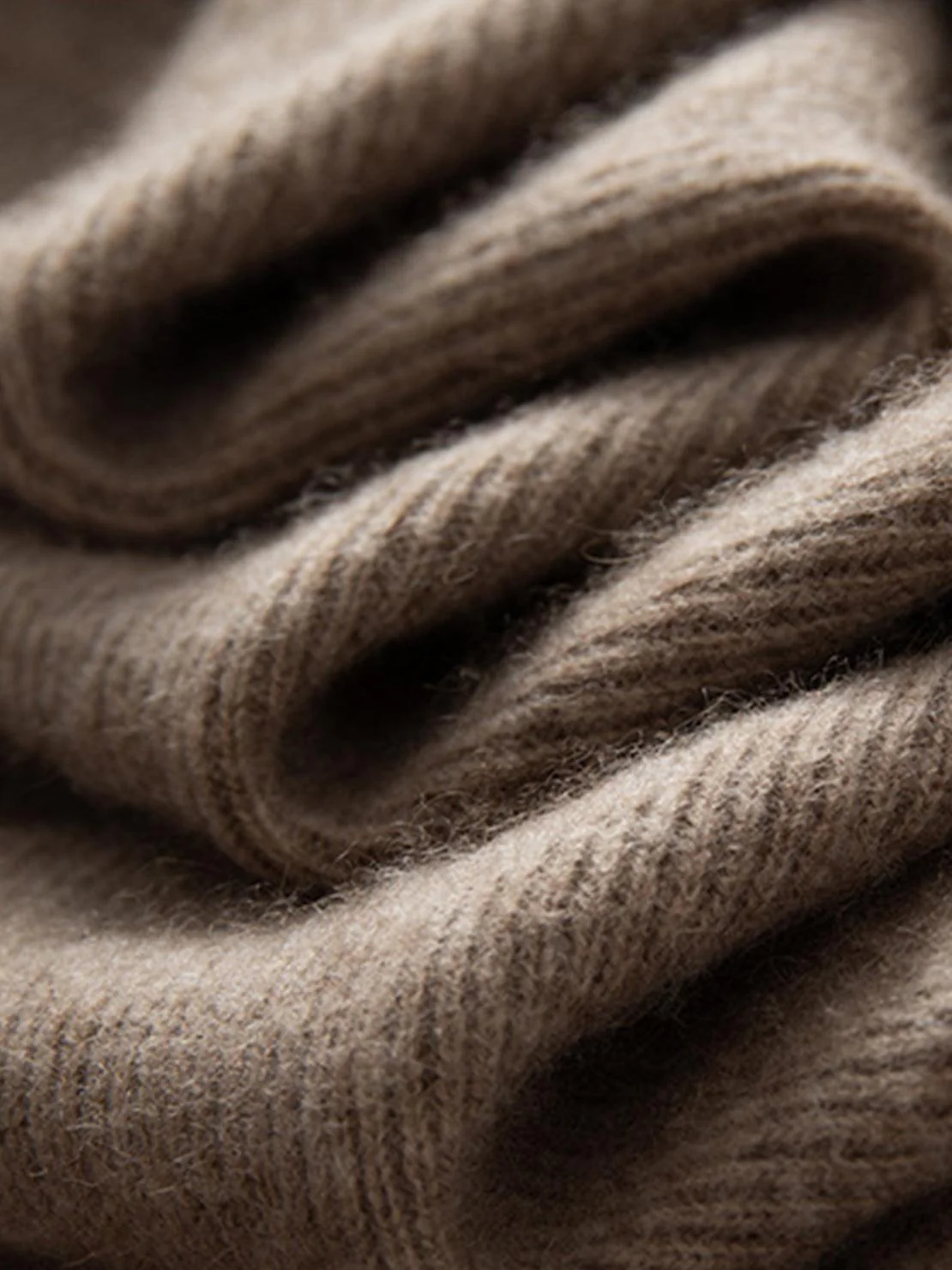 Wool-Cashmere Round Neck Pullover - Image 6