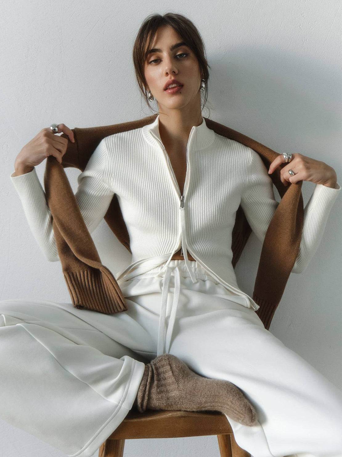 Zip-Up Knit Cardigan Jacket - Image 11